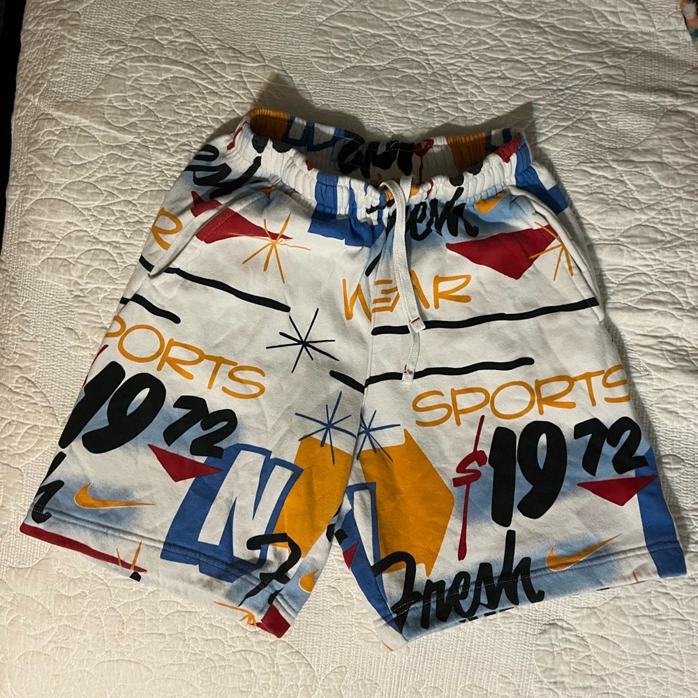 Nike Multicolor Graphic Men's Shorts